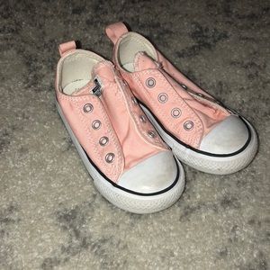 Toddler converse size 8
